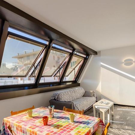 Joivy Spacious Apt For 6, Near Train Station And Beach Sestri Levante Exteriér fotografie